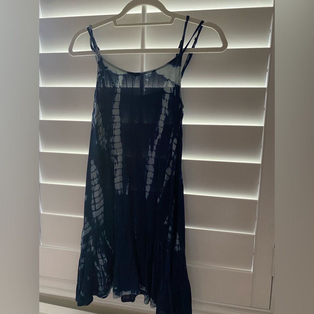 En Crème Dress Size Small